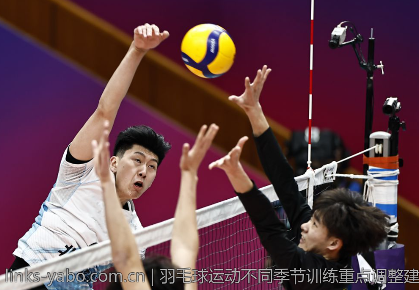 羽毛球运动不同季节训练重点调整建议